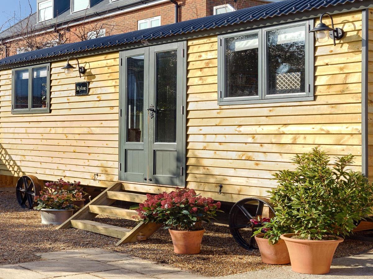 فيلا Pass The Keys Whitstable Shepherds Hut Minutes From The Harbour المظهر الخارجي الصورة